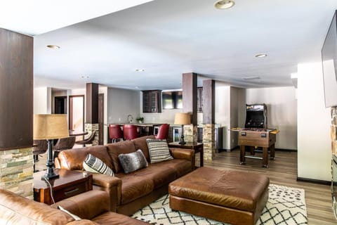 Mac's Bluff House in Grand Beach