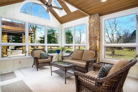 Harbor Country Family Lodge House in Michigan