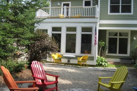 Sunshine Villa House in Chikaming Township