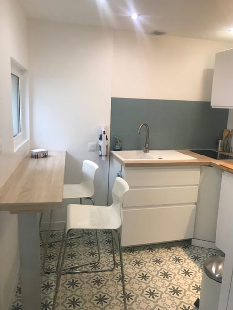 LA PETITE COUR House in Loches