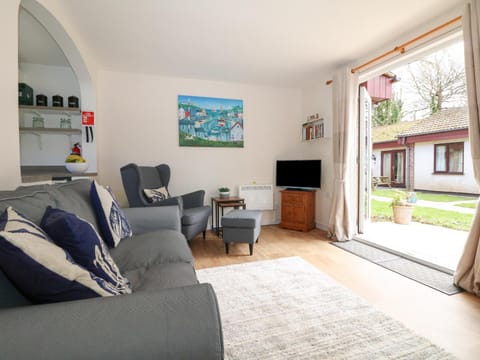 Miles Retreat House in Hayle