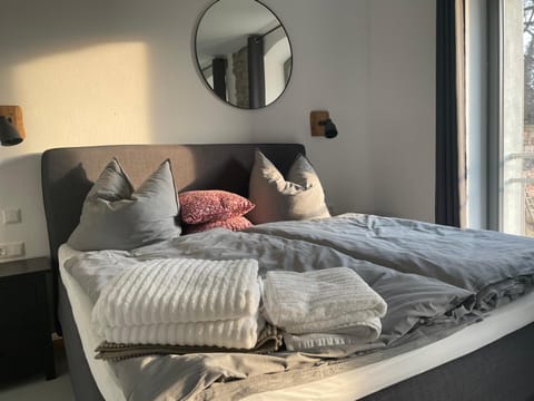 Bed, Bedroom