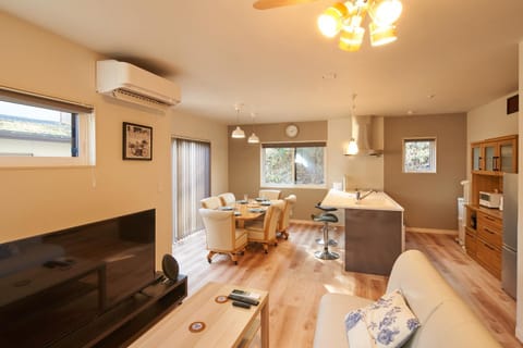 TV and multimedia, Living room