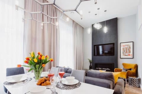 TV and multimedia, Living room