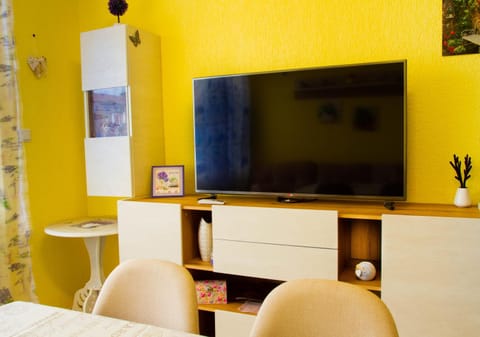 Апартамент Lavander Fleur Apartment in Nessebar