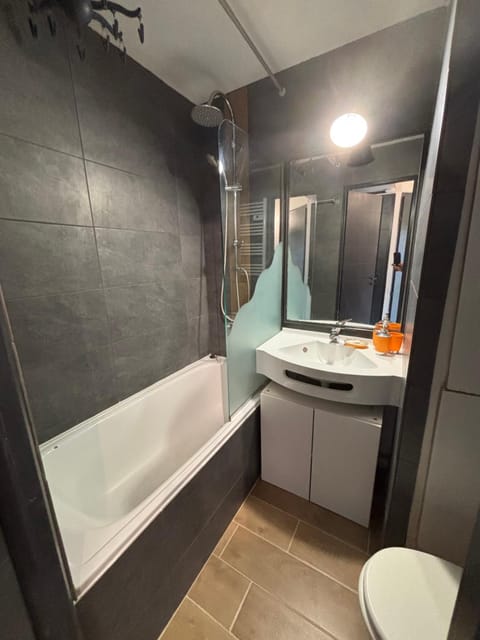 Avoriaz appartement 4pers plein sud skis aux pieds Apartment in Avoriaz