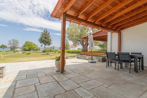 Patio, Garden, Garden view
