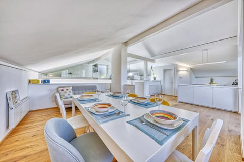 HOMESTWENTY3 - Home two Apartment in Kaltern an der Weinstraße