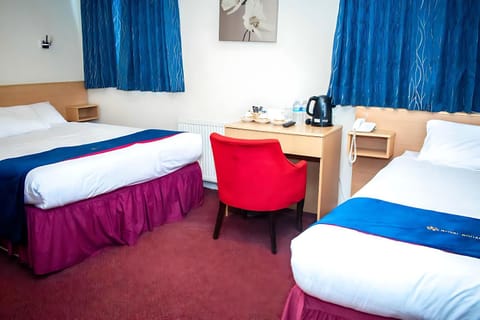 Royal Square Hotel - NEC & Birmingham Airport Hotel in Marston Green