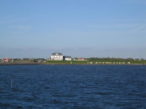 Haus Halligblick, Ferienwohnungen am Wattenmeer, Whg Hamburger Hallig Apartment in Dagebüll