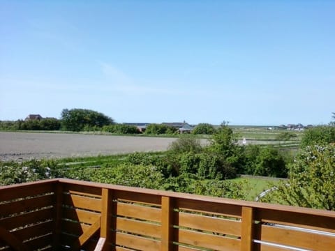 Haus Halligblick, Ferienwohnungen am Wattenmeer, Whg Langenneß Apartment in Dagebüll