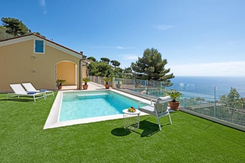 Day, Summer, Solarium, Decorative detail, On site, Garden view, Pool view, Sea view, Swimming pool