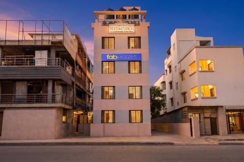 Property building, Facade/entrance