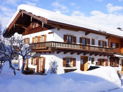 Gästehaus Gschwendtner - Chiemgau Karte Apartment in Berchtesgadener Land