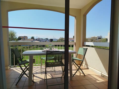 View (from property/room), Balcony/Terrace, Balcony/Terrace, Dining area