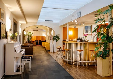 Lobby or reception, Lounge or bar, Lounge or bar