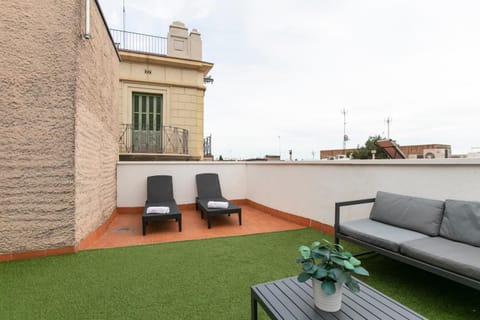 Chic and Modern Apartments in Gracia Apartment in Barcelona
