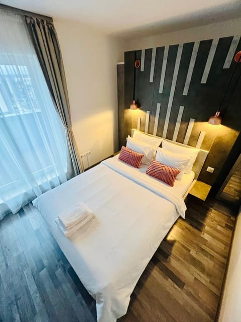 Bed, Bedroom, wardrobe