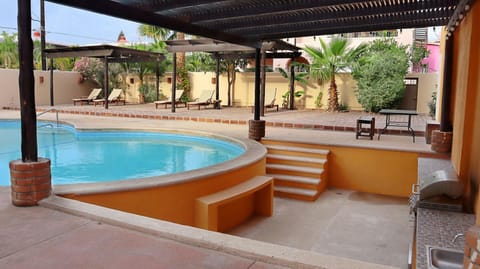 Swimming pool