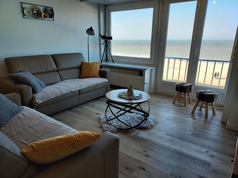 zeedijk westende Apartment in Middelkerke