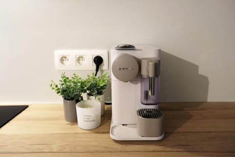 Coffee/tea facilities, Kitchen or kitchenette