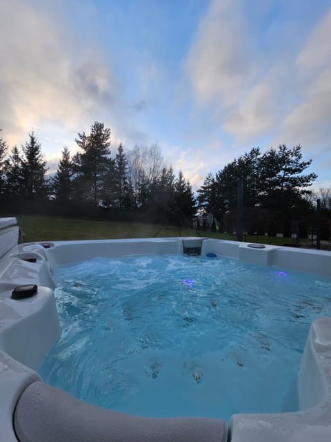 Hot Tub