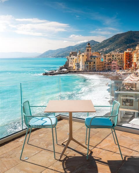 Lounge or bar