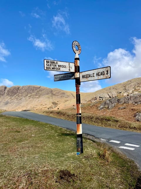 Nearby landmark, Natural landscape