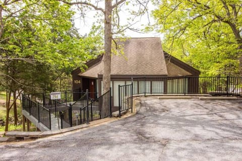 Unit 104 - Treeloft 3 Bedroom Villa House in Village Four Seasons