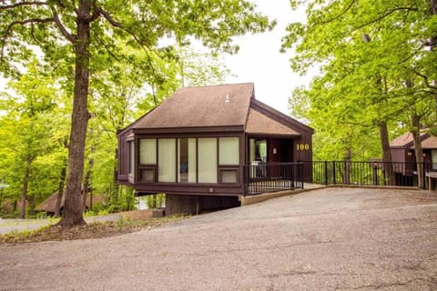 Unit 100 - Treeloft 3 Bedroom Villa House in Village Four Seasons