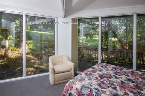 Unit 110 - Treeloft 3 Bedroom Villa House in Village Four Seasons