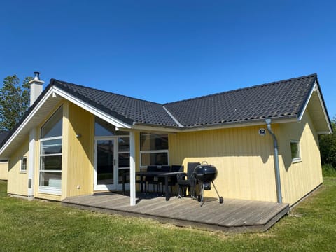 Resort 2 Sea Lodge C 12 House in Großenbrode