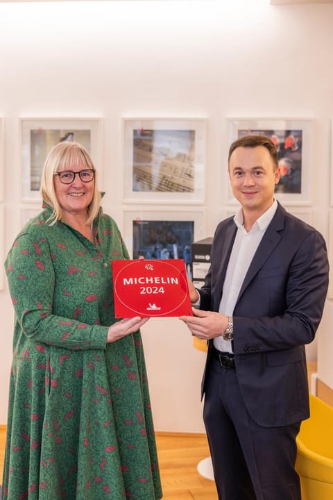 Logo/Certificate/Sign