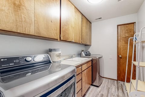 Lazy House House in Dunes City