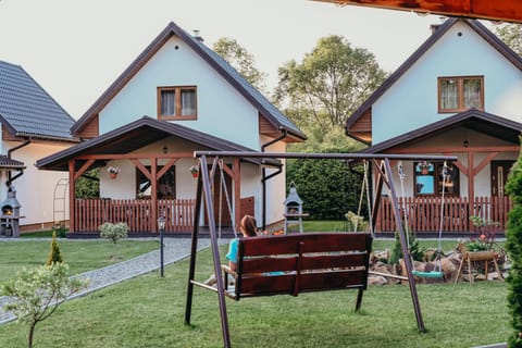Property building, Natural landscape, Garden view