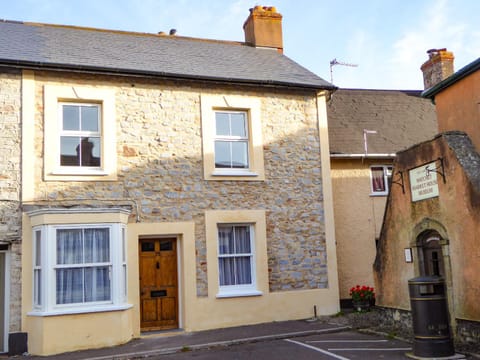 Harbour Cottage House in West Somerset District