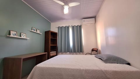 Photo of the whole room, air conditioner