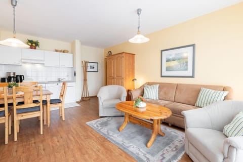 Kaiserhof 42-44 Wiesenklee Apartment in Ostholstein