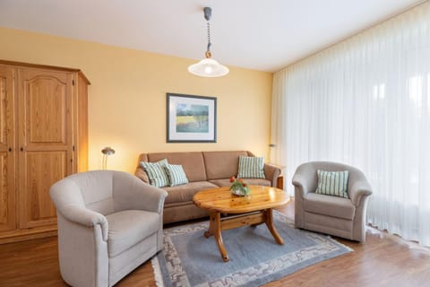 Kaiserhof 42-44 Wiesenklee Apartment in Ostholstein