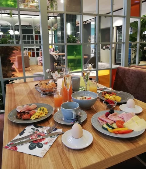 Breakfast