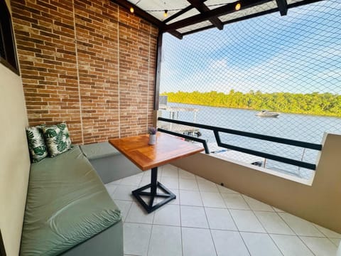 Natural landscape, View (from property/room), Balcony/Terrace, River view