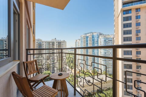 Patio, Day, View (from property/room), Balcony/Terrace, City view