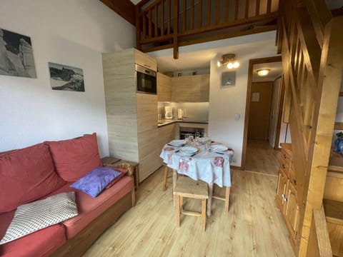 Appartement 2 pièces à Praz-sur-Arly - 5 personnes, proche des pistes, animaux acceptés, parking - FR-1-603-13 Apartment in Megève