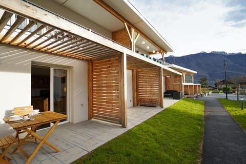 Le Petit Chalet - Cosy studio in Lathuile for 2 people Apartment in Doussard