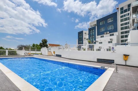 View (from property/room), Other, Swimming pool, sunbed