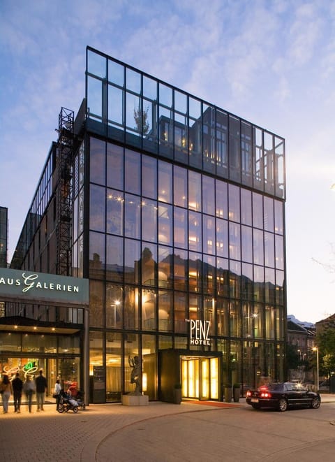 Property building, Facade/entrance