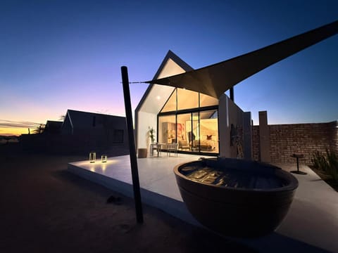 Patio, Night, Hot Tub