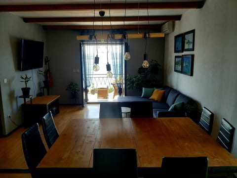 Living room, Dining area