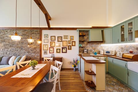 Mountain villa Aleksia- with JACUZZI Villa in Blagoevgrad Province