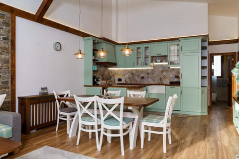 Mountain villa Aleksia- with JACUZZI Villa in Blagoevgrad Province